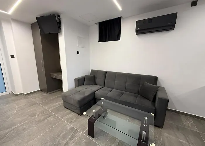 Onar Exclusive 沃罗里尼